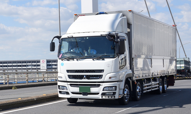 運送用車両